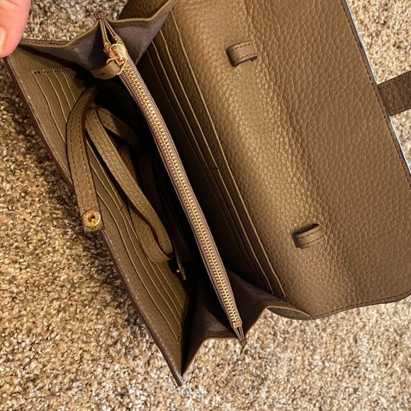 Wallet - Picture 2 of 2